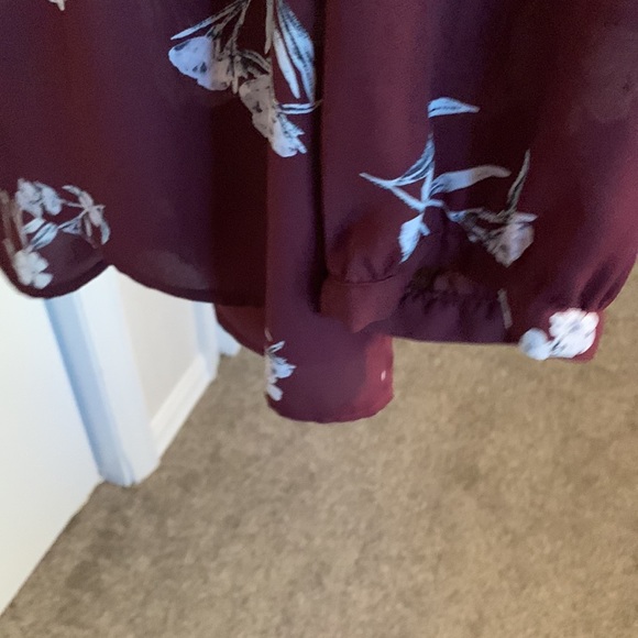 Blouse Maroon Elastic Long Sleeve Color Collective Concepts Polyester Sz… - Picture 11 of 14